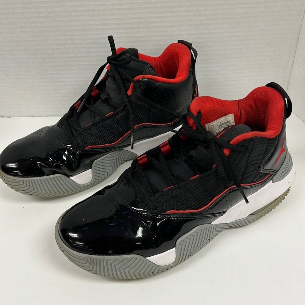 Air Jordan Stay Loyal Basketball Shoes DB2884-001 Size 9.5